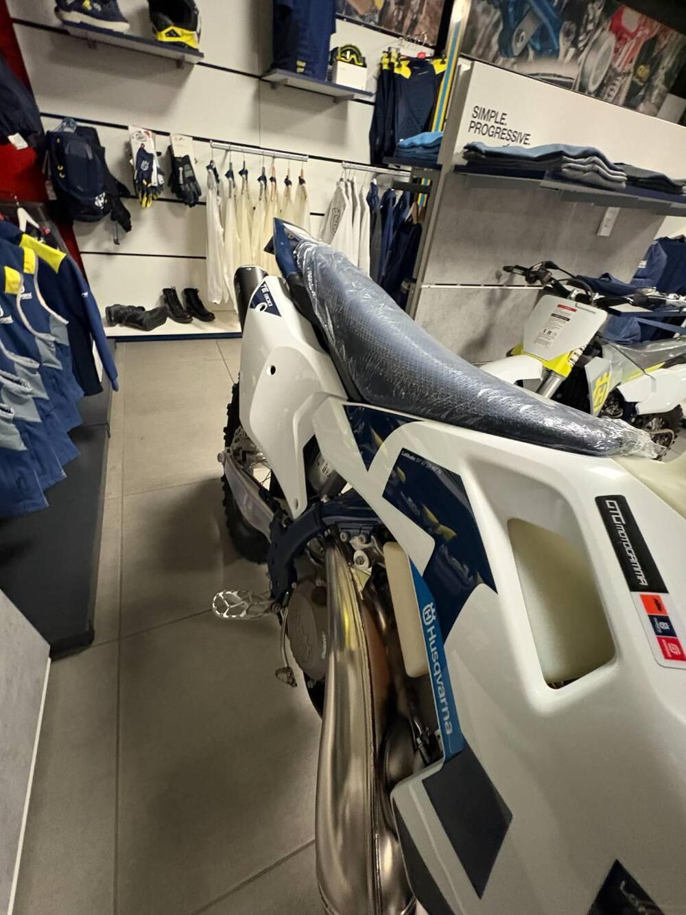 Husqvarna TE 300 (2026) (5)