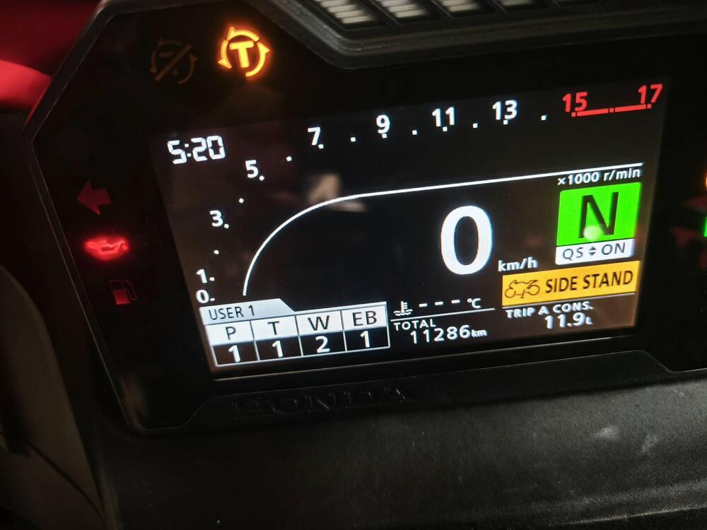 Honda CBR 600 RR (2024 - 26) (5)