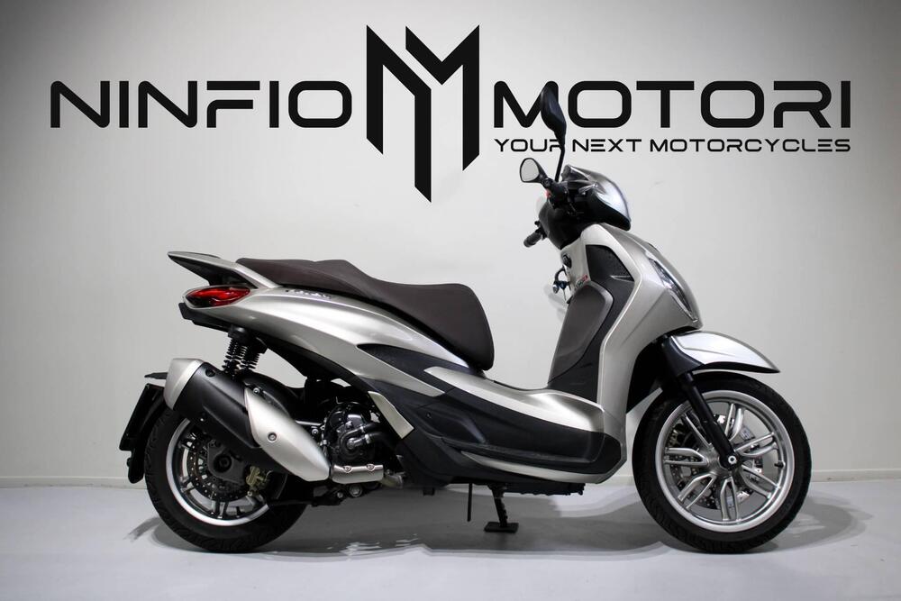 Piaggio Beverly 300 Hpe (2021)