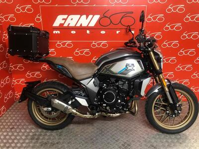 CFMOTO 700CL-X Heritage (2021 - 26) usata