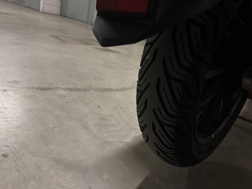 Sym HD 300 (2021 - 25) (7)