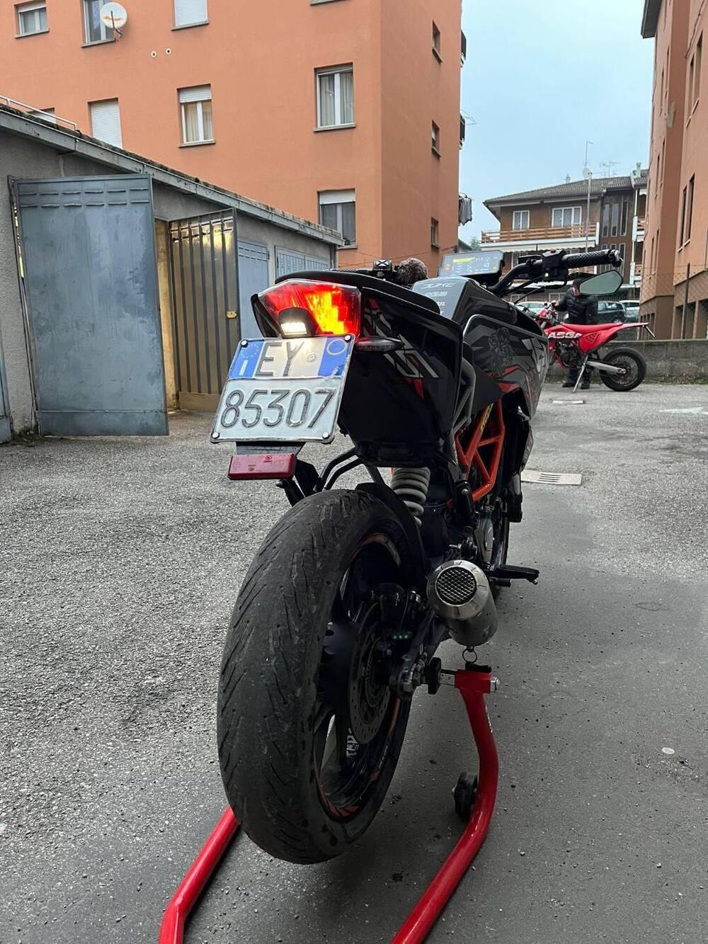 KTM 125 Duke (2021 - 23) (4)