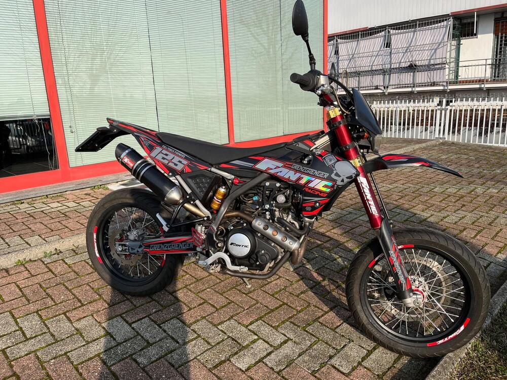Fantic Motor XMF 125 Motard Competition 4t (2021 - 22) (2)