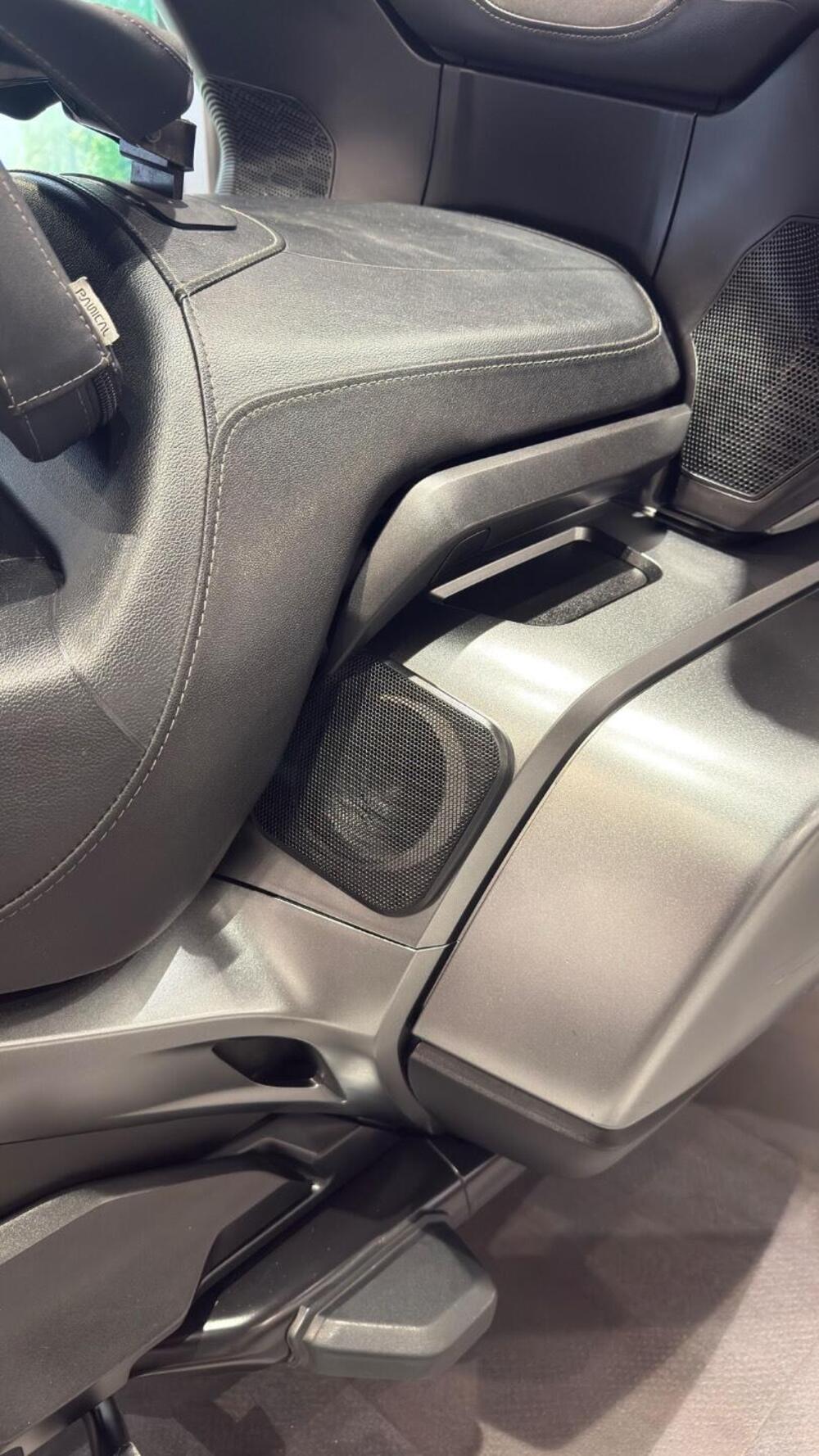 Honda GL 1800 Gold Wing DCT (2021 - 24) (13)