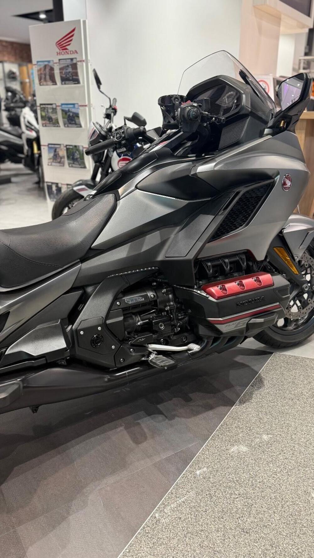 Honda GL 1800 Gold Wing DCT (2021 - 24) (17)