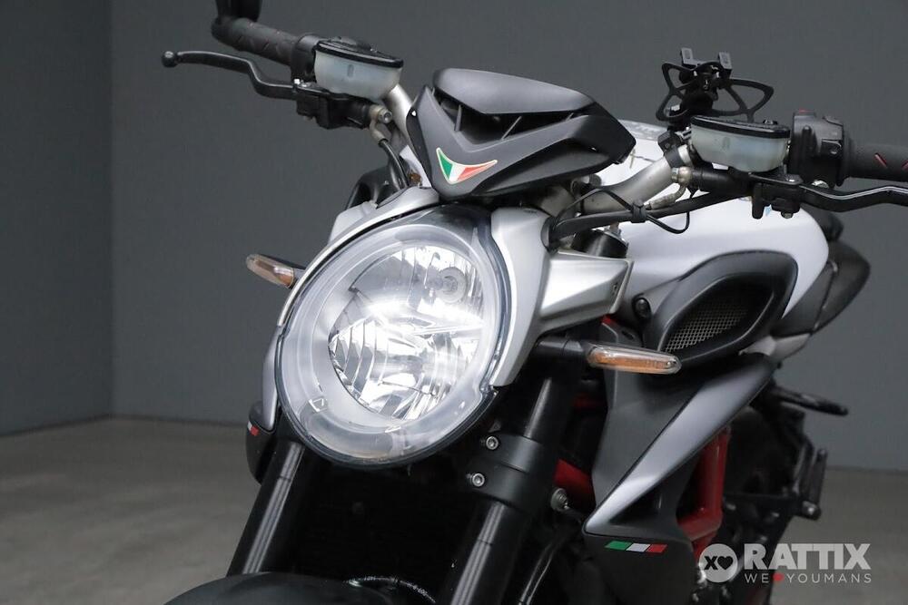 MV Agusta Brutale 800 (2012 - 15) (6)
