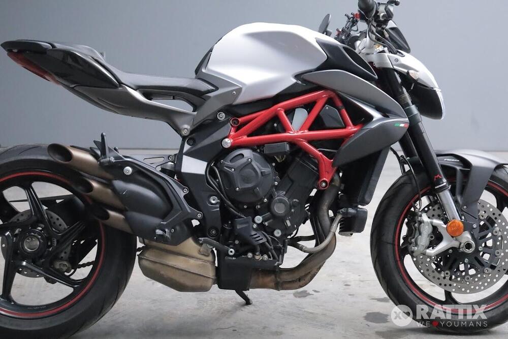 MV Agusta Brutale 800 (2012 - 15) (8)