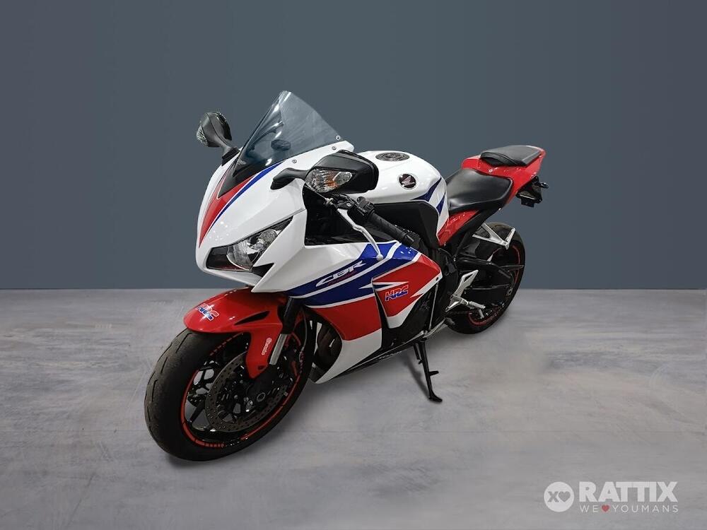Honda CBR 1000 RR Fireblade (2012 - 16) (2)