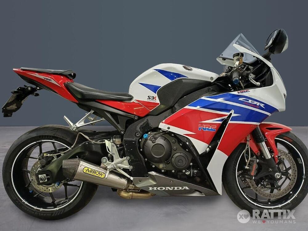 Honda CBR 1000 RR Fireblade (2012 - 16) (3)
