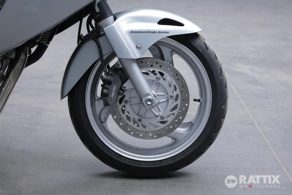 Honda Deauville 650 (2002 - 05) (10)