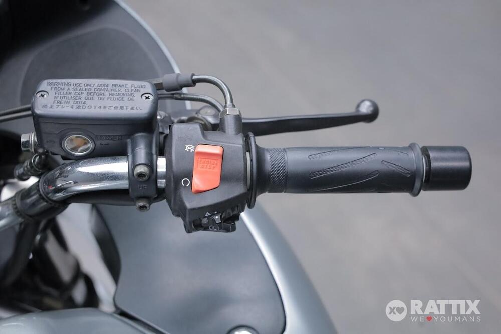 Honda Deauville 650 (2002 - 05) (13)