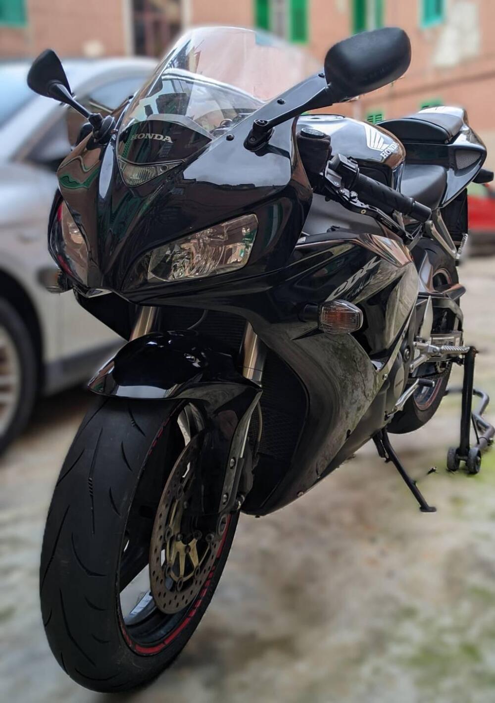 Honda CBR 1000 RR Fireblade (2006 - 07)