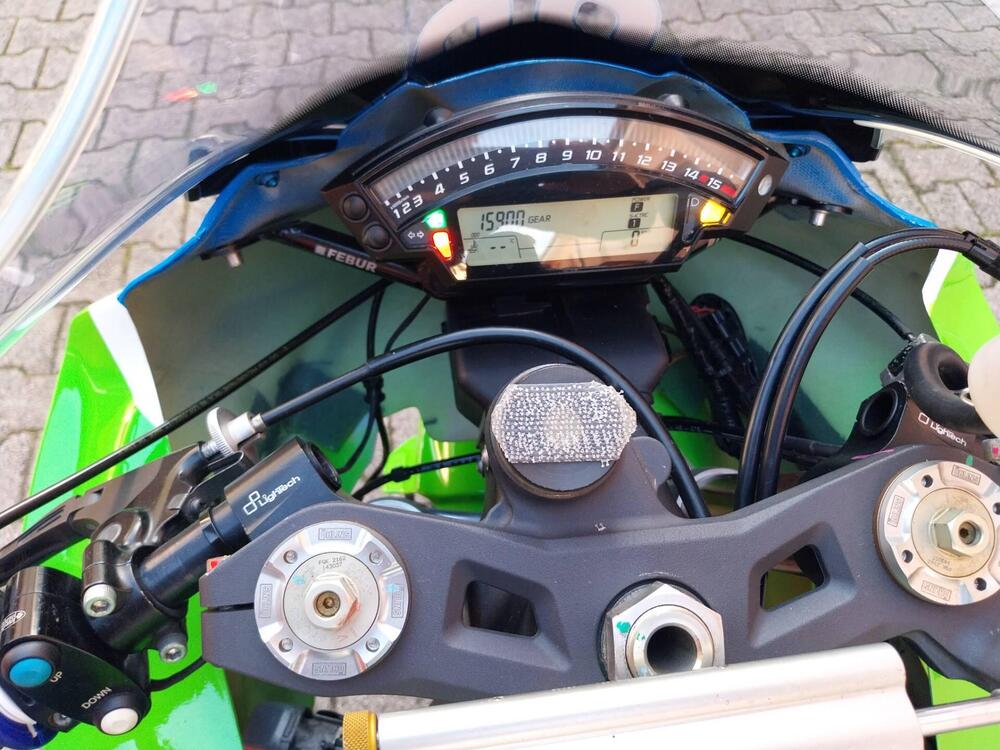 Kawasaki Ninja 1000 ZX-10R (2011 - 15) (11)
