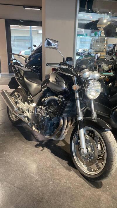 Honda CBF 600 N (2005- 11) usata