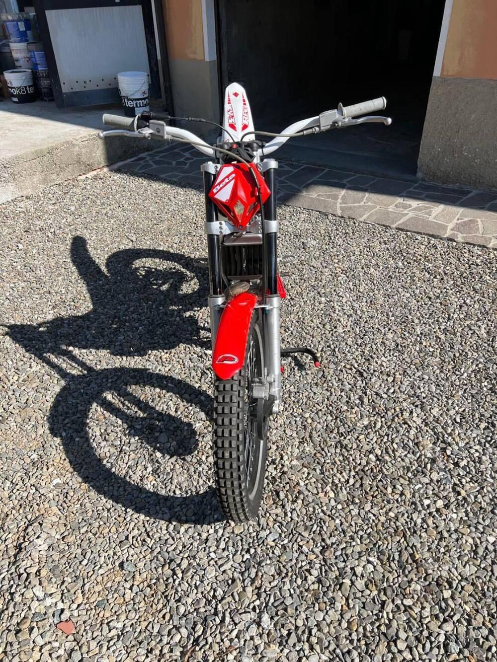 Betamotor REV-3 250 2t (2008 - 12) (5)