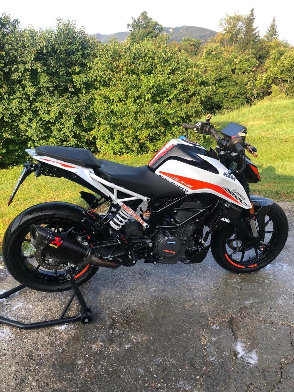 KTM 390 Duke (2021 - 23) (2)