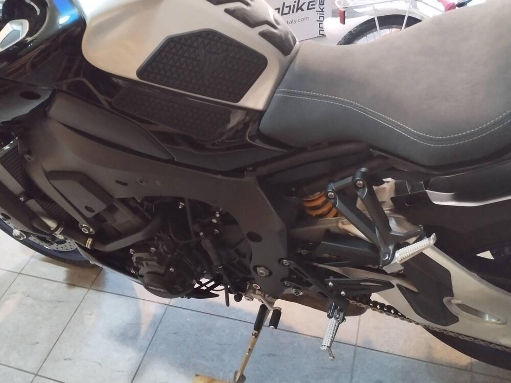 Yamaha MT-10 SP (2022 - 25) (4)
