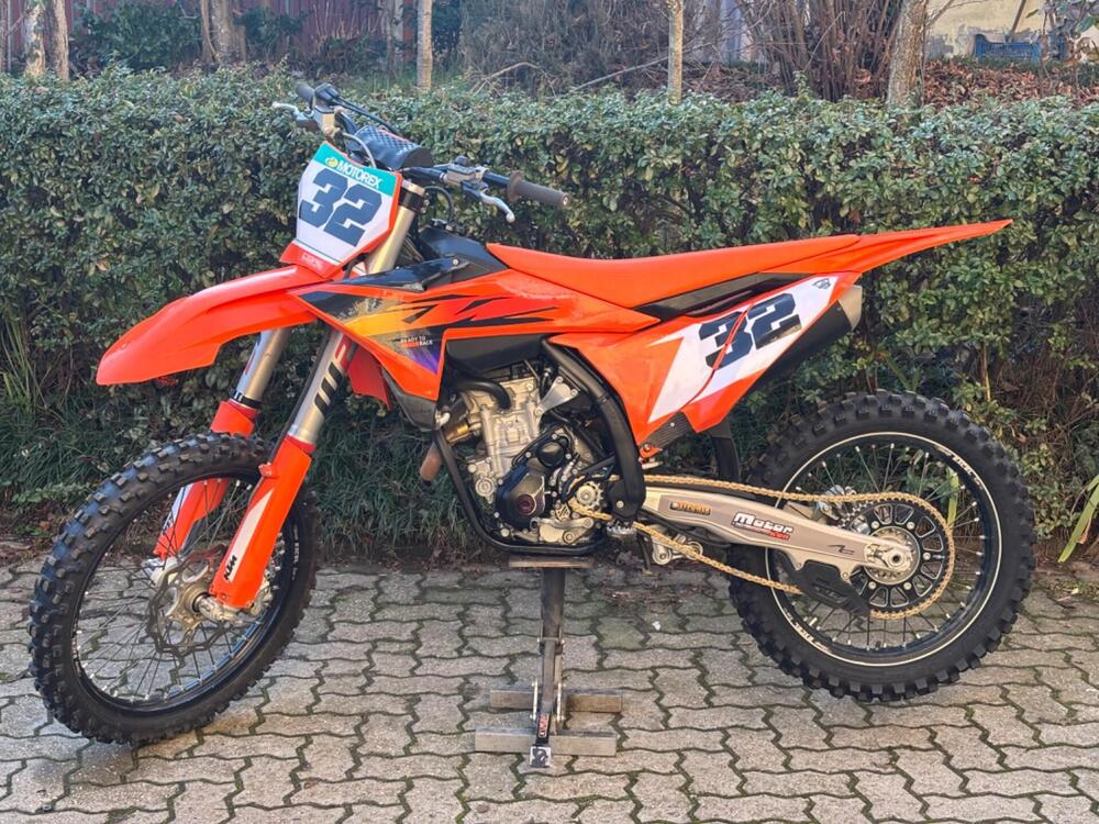 KTM 250 SX-F (2023) (2)
