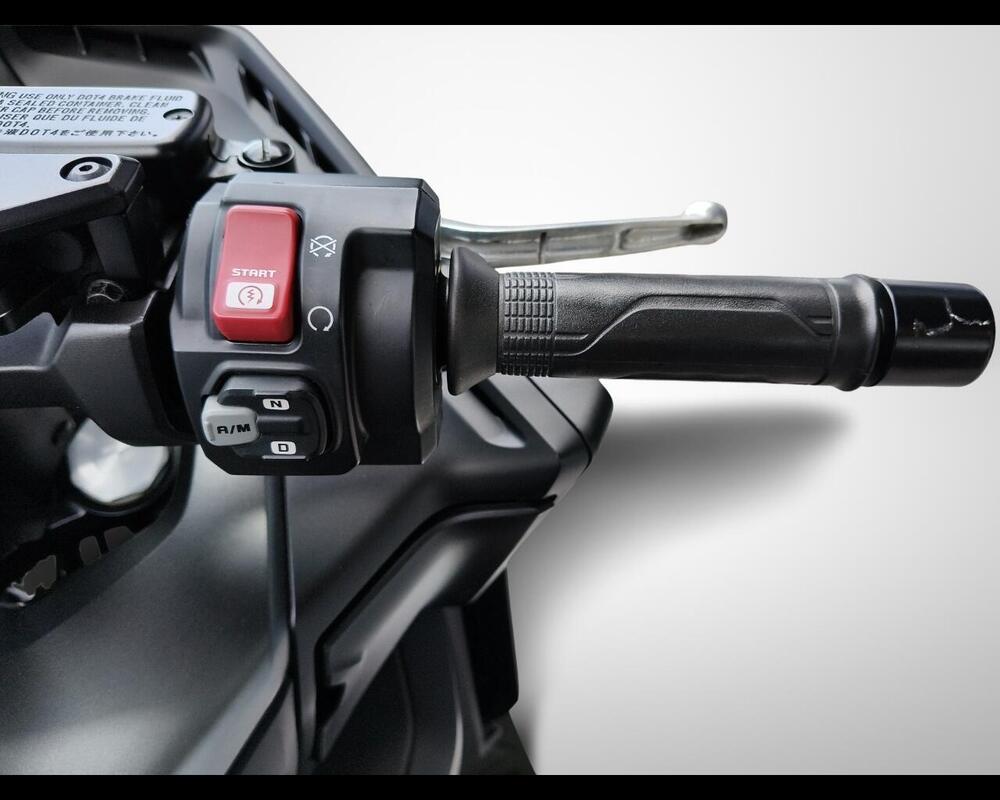 Honda Forza 750 DCT Travel (2021 - 24) (10)