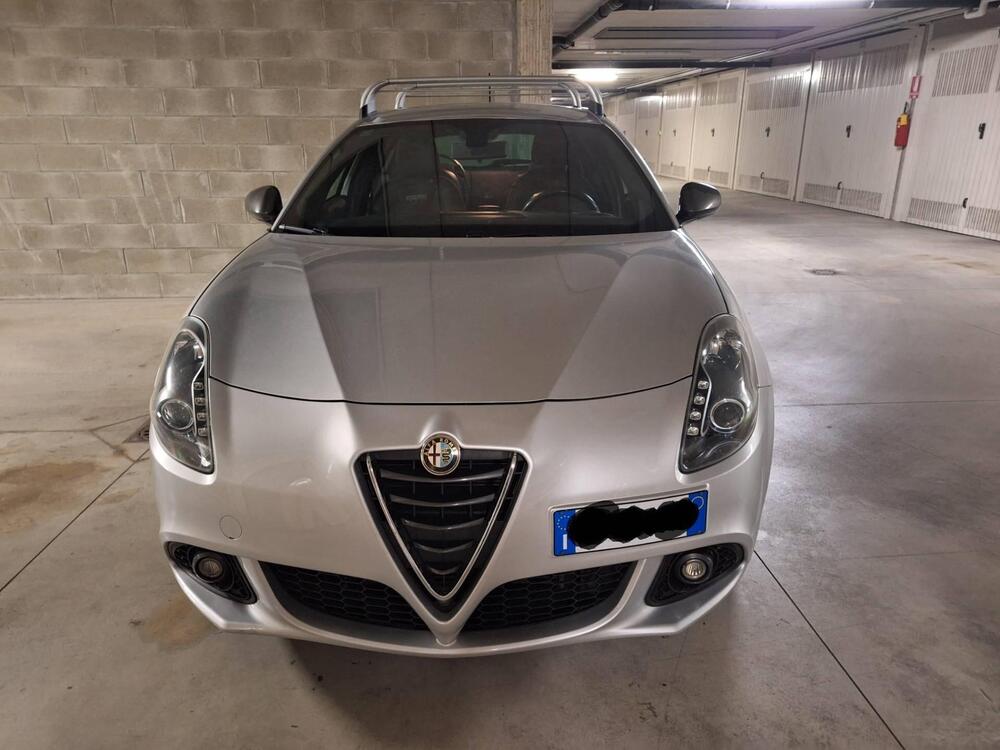 Alfa Romeo Giulietta usata a Torino (4)
