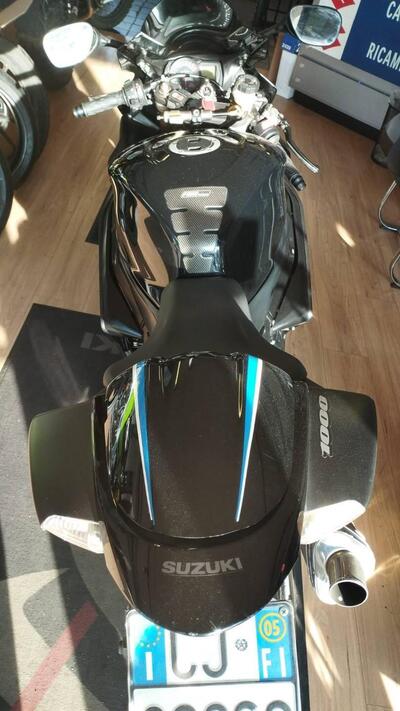 Suzuki GSX-R1000 (2005 - 06) usata