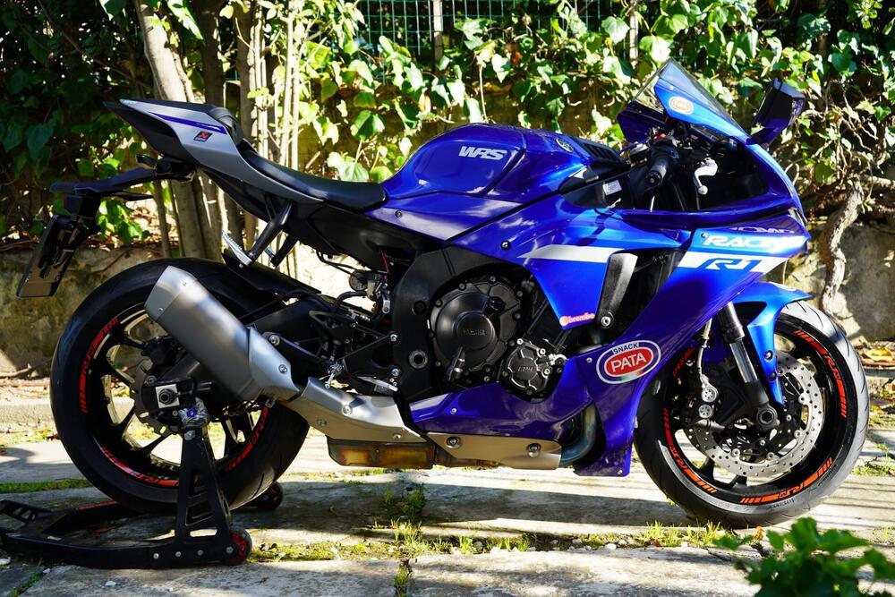 Yamaha YZF R1 (2020 - 25)
