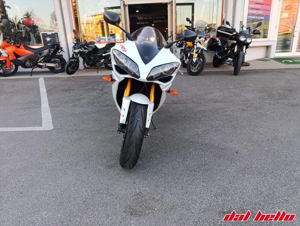 Yamaha YZF R1 (2007 - 08) (2)