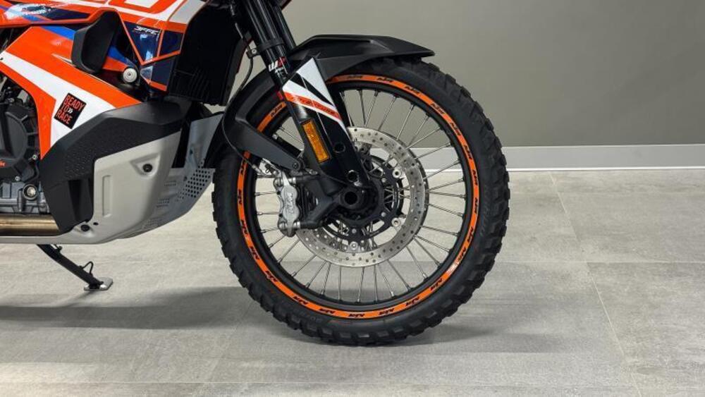 KTM 890 Adventure R (2023 - 24) (9)