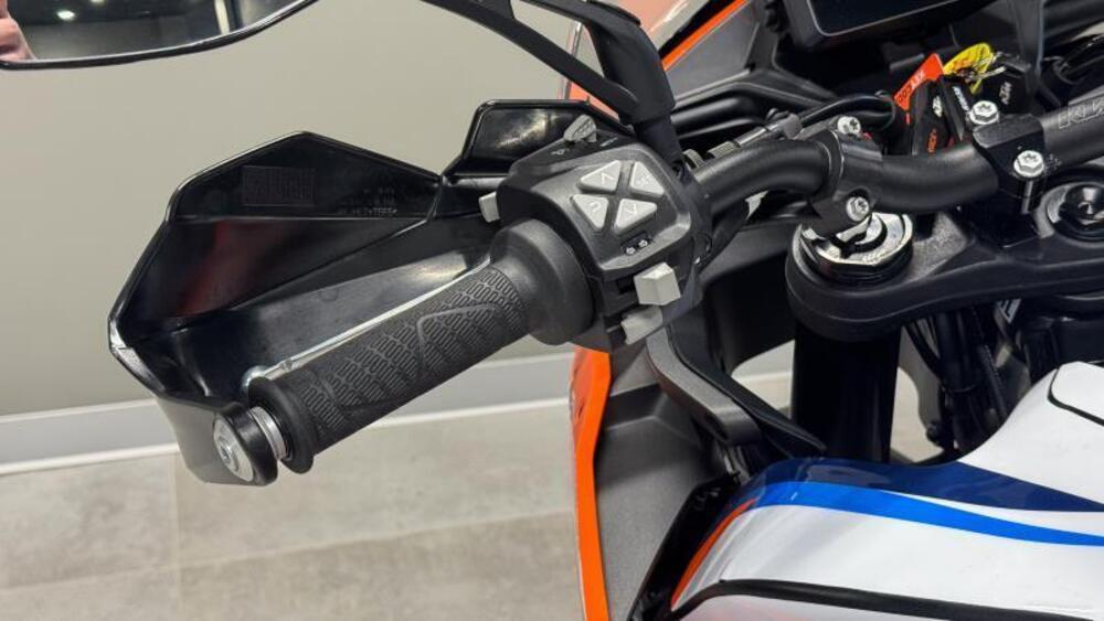 KTM 890 Adventure R (2023 - 24) (12)