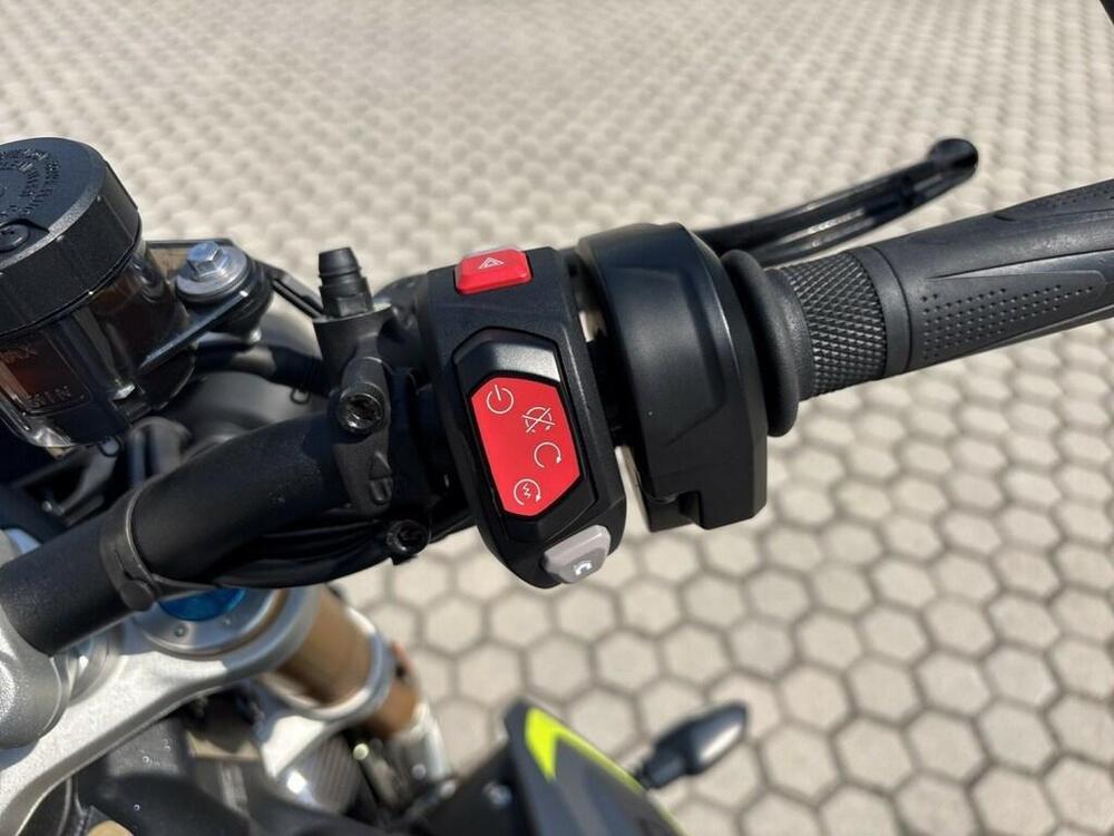 Triumph Speed Triple 1200 RS (2021 - 24) (10)