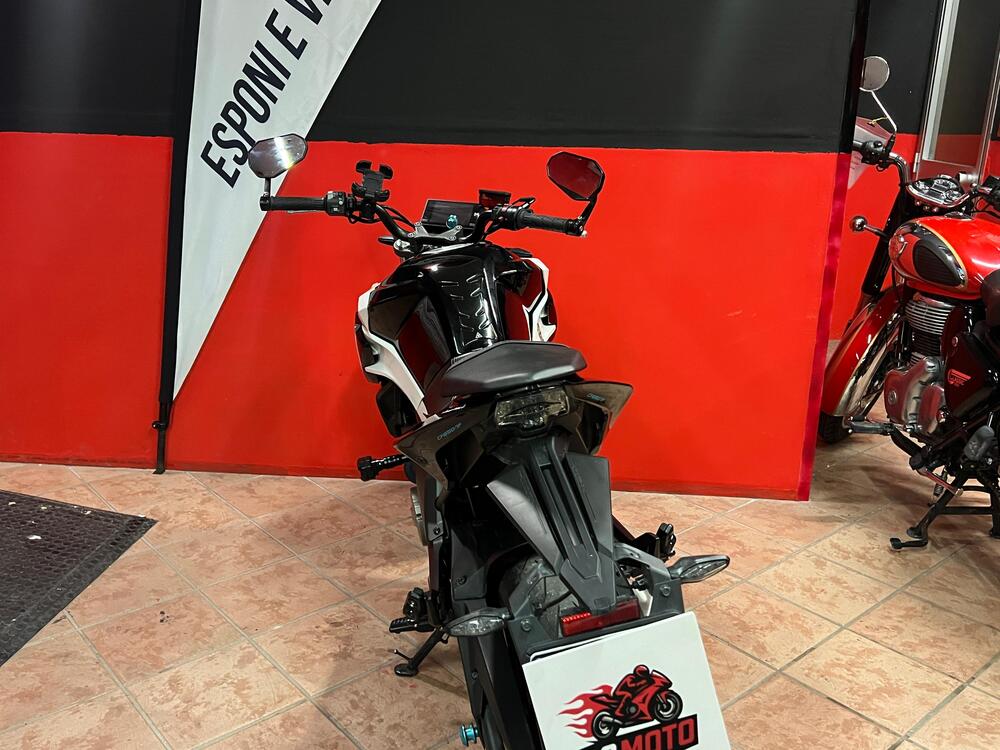 CFMOTO 650NK (2021 - 24) (3)