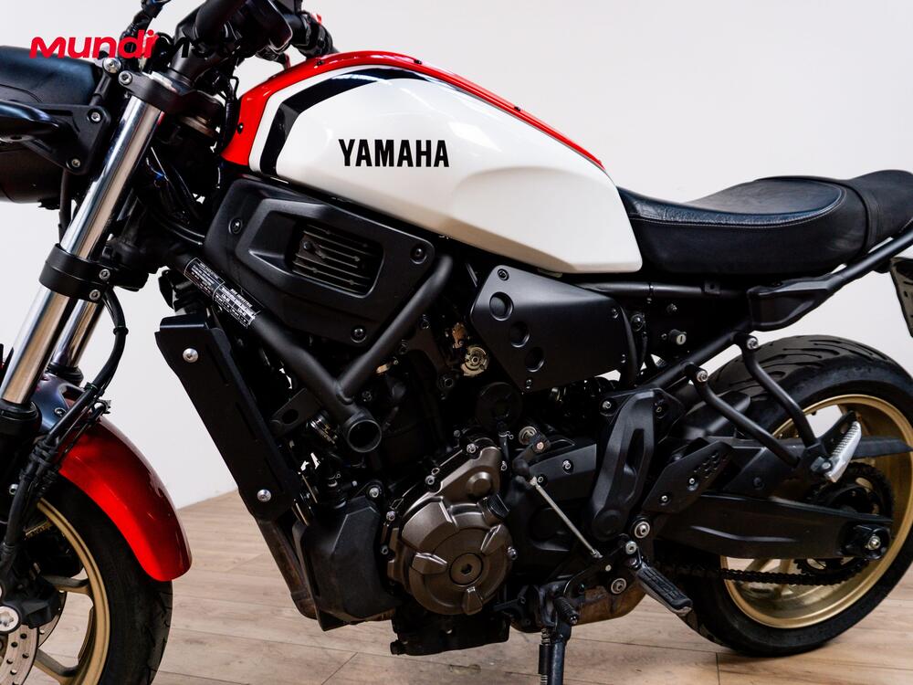 Yamaha XSR 700 (2022 - 26) (9)