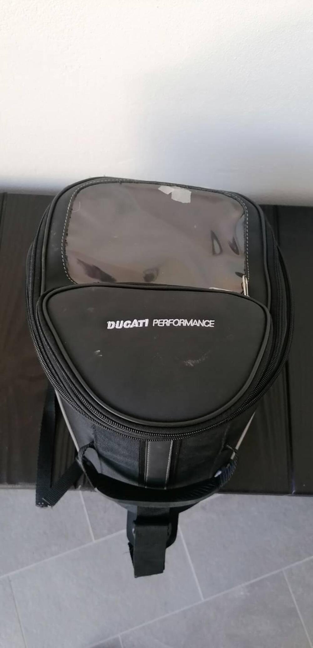 Accessori ducati Monster 696 796 1100 (7)