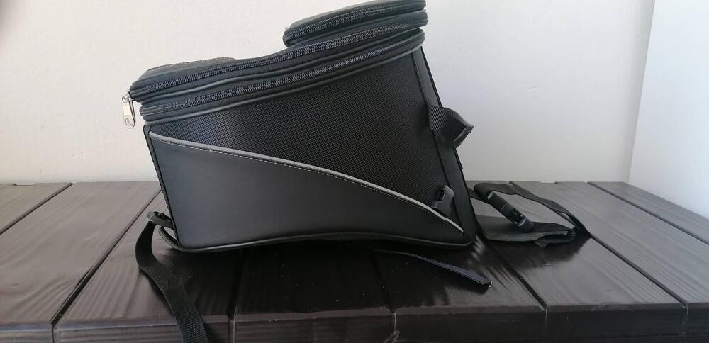 Accessori ducati Monster 696 796 1100 (8)