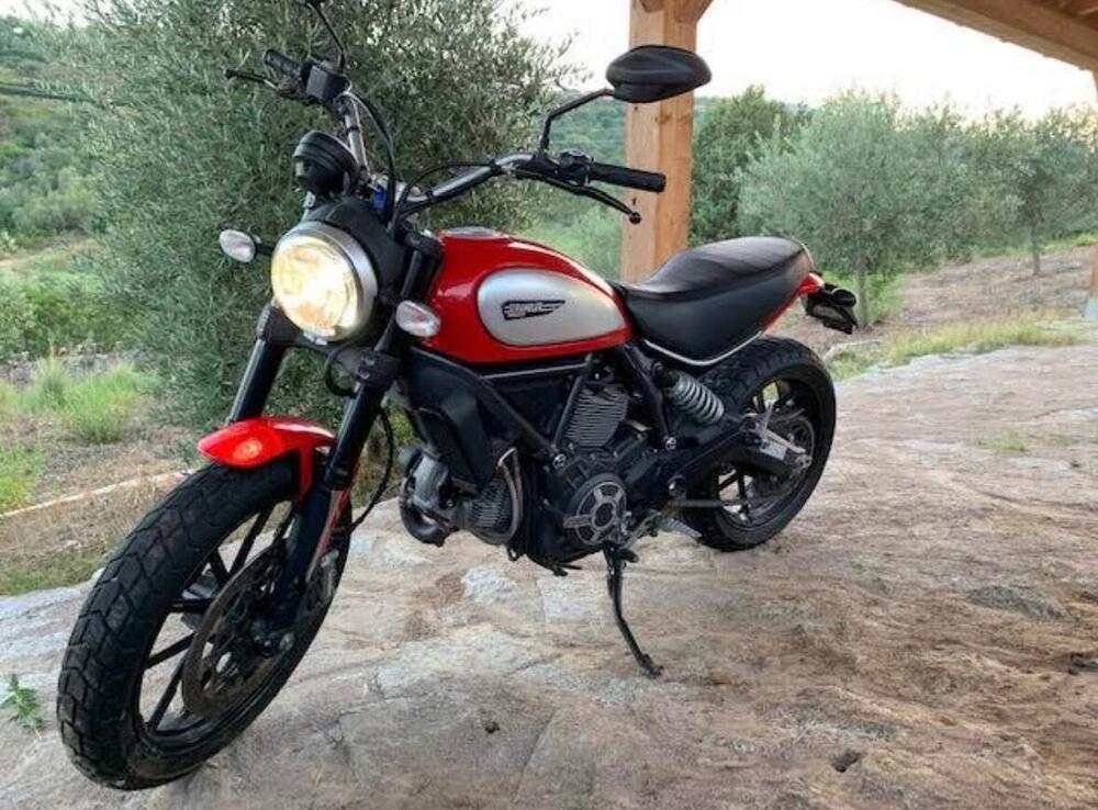 Ducati Scrambler 800 Icon (2015 - 16)