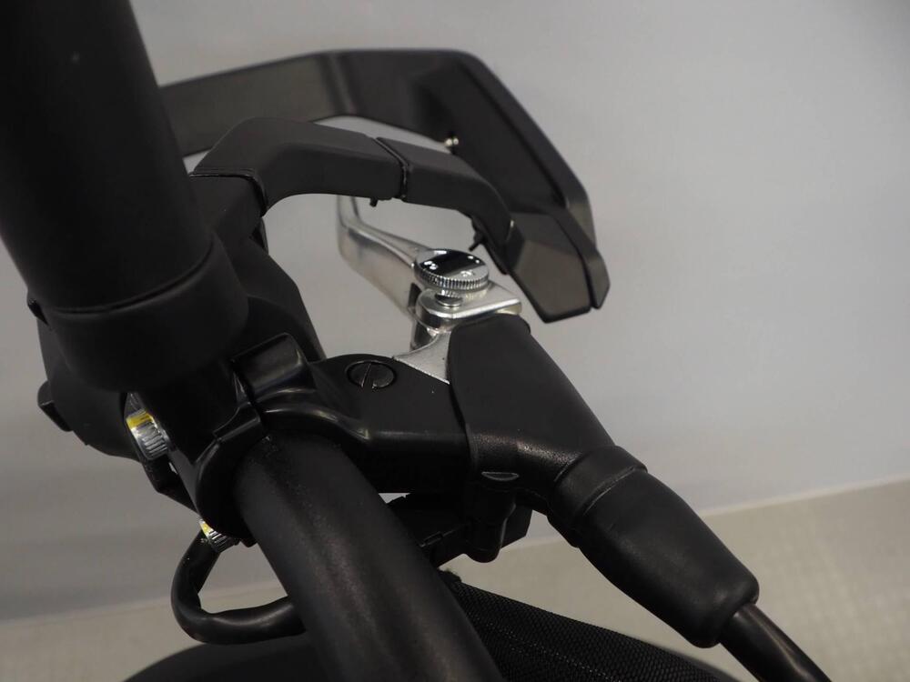 Benelli BKX 125 S (2026) (8)