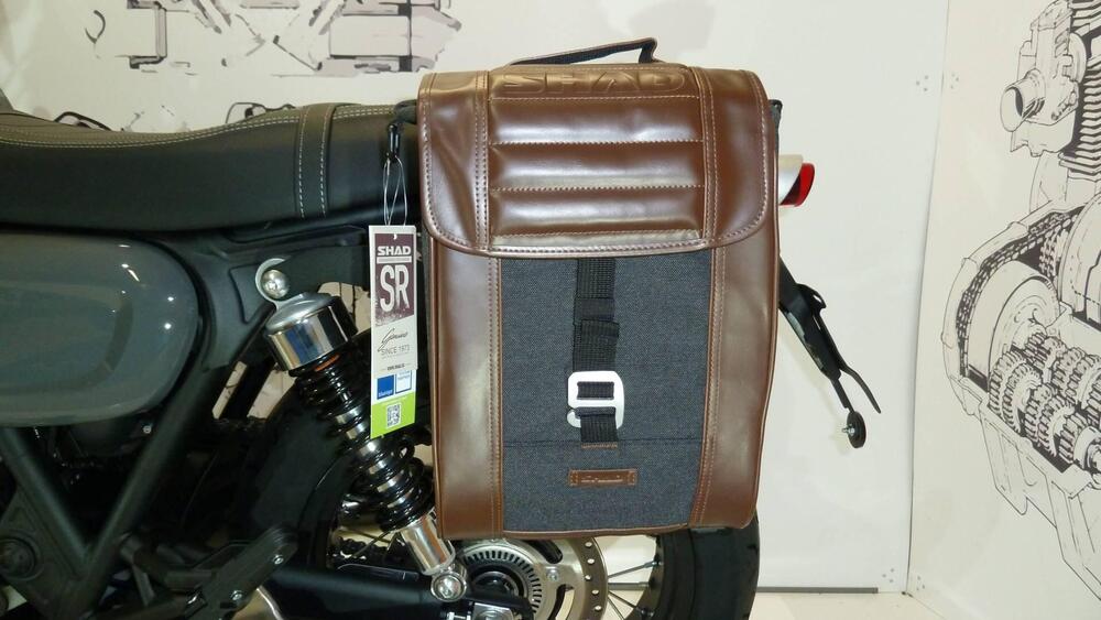 Brixton Motorcycles Cromwell 1200 (2022 - 26) (4)