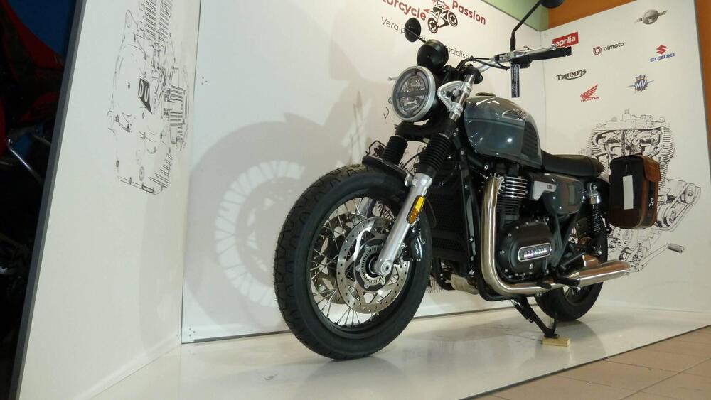 Brixton Motorcycles Cromwell 1200 (2022 - 26) (7)