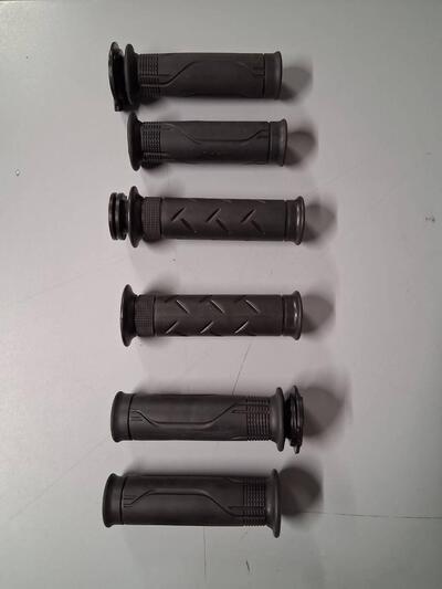 COPPIA MANOPOLE PER VARI MODELLI HONDA