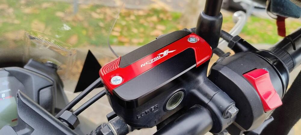 Honda NC 750 X ABS (2014 - 15) (9)