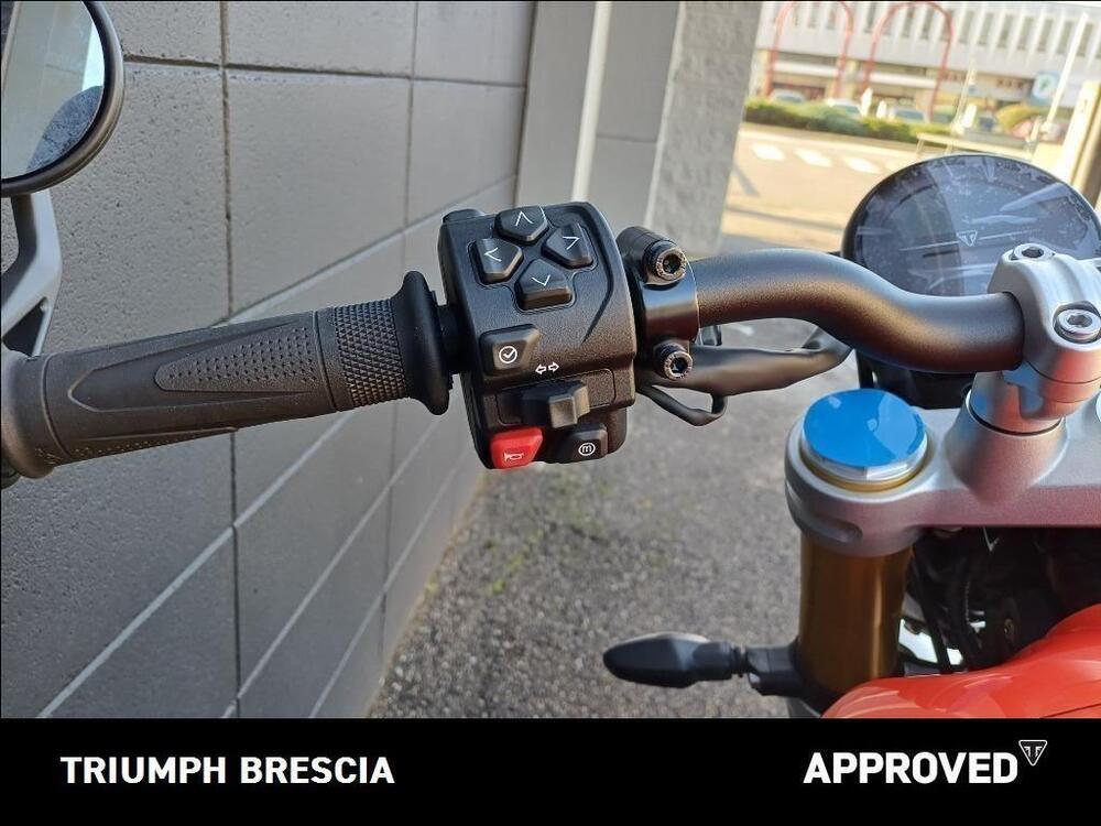 Triumph Speed Twin 1200 RS (2025 - 26) (10)