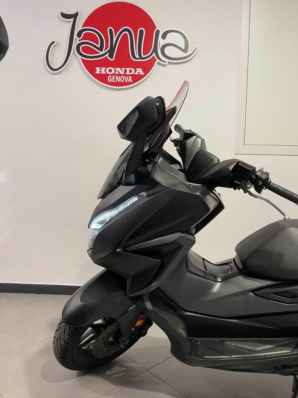 Honda Forza 125 (2022) (6)