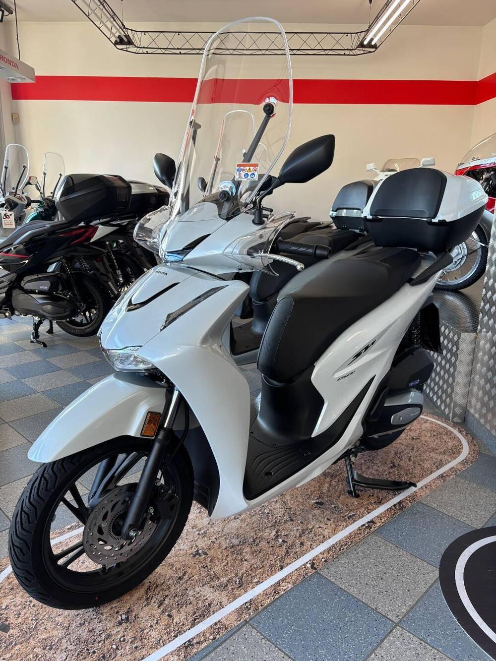 Honda SH 150 (2026) (3)