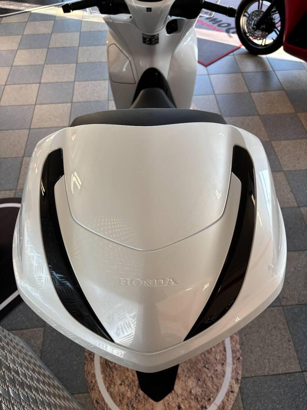 Honda SH 150 (2026) (6)