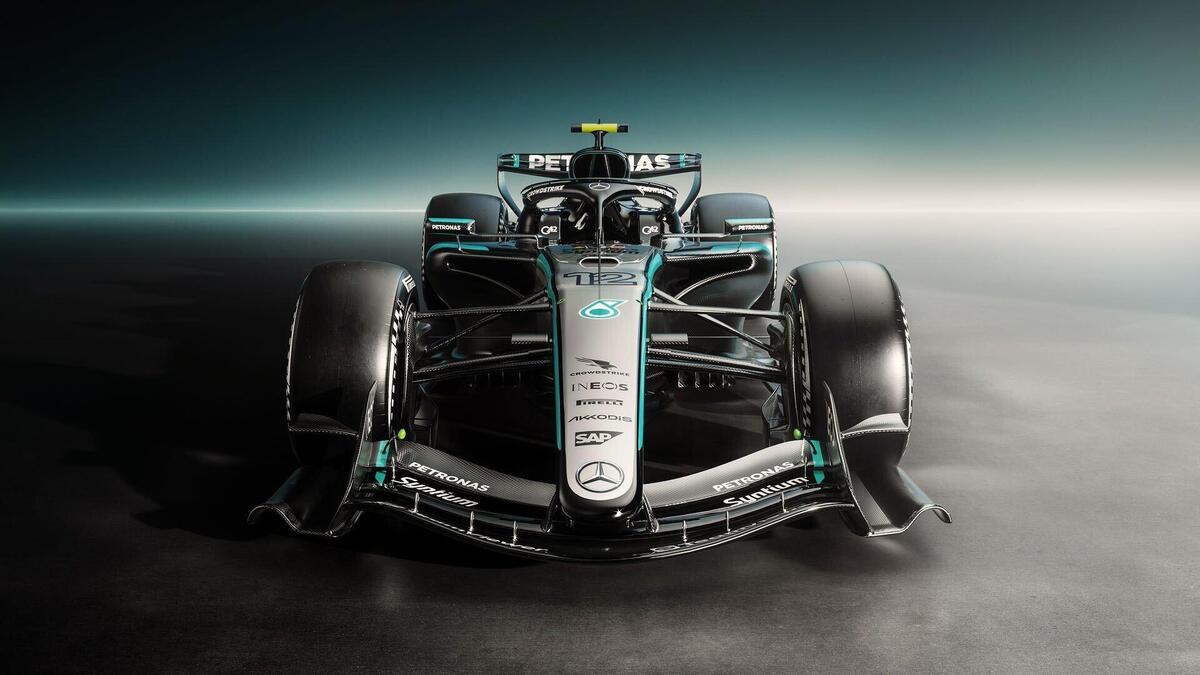F1. Mercedes, ecco le prime immagini della W17: sarà lei la vettura da battere?