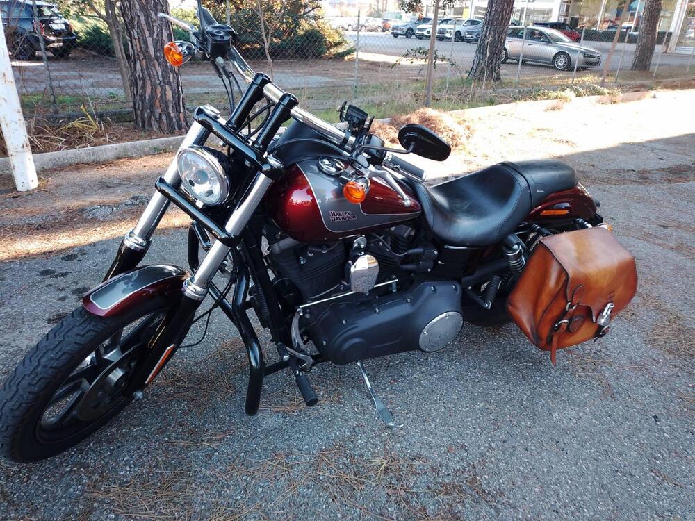 Harley-Davidson 1690 Street Bob Special (2015 - 16) - FXDB