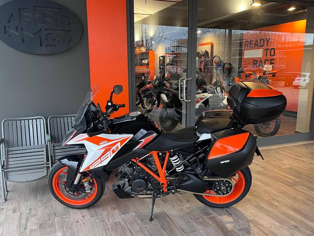 KTM 1290 Super Duke GT (2021) (7)