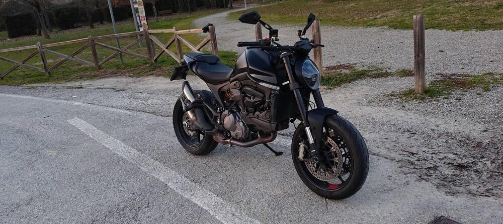 Ducati Monster 937 (2021 - 25) (2)