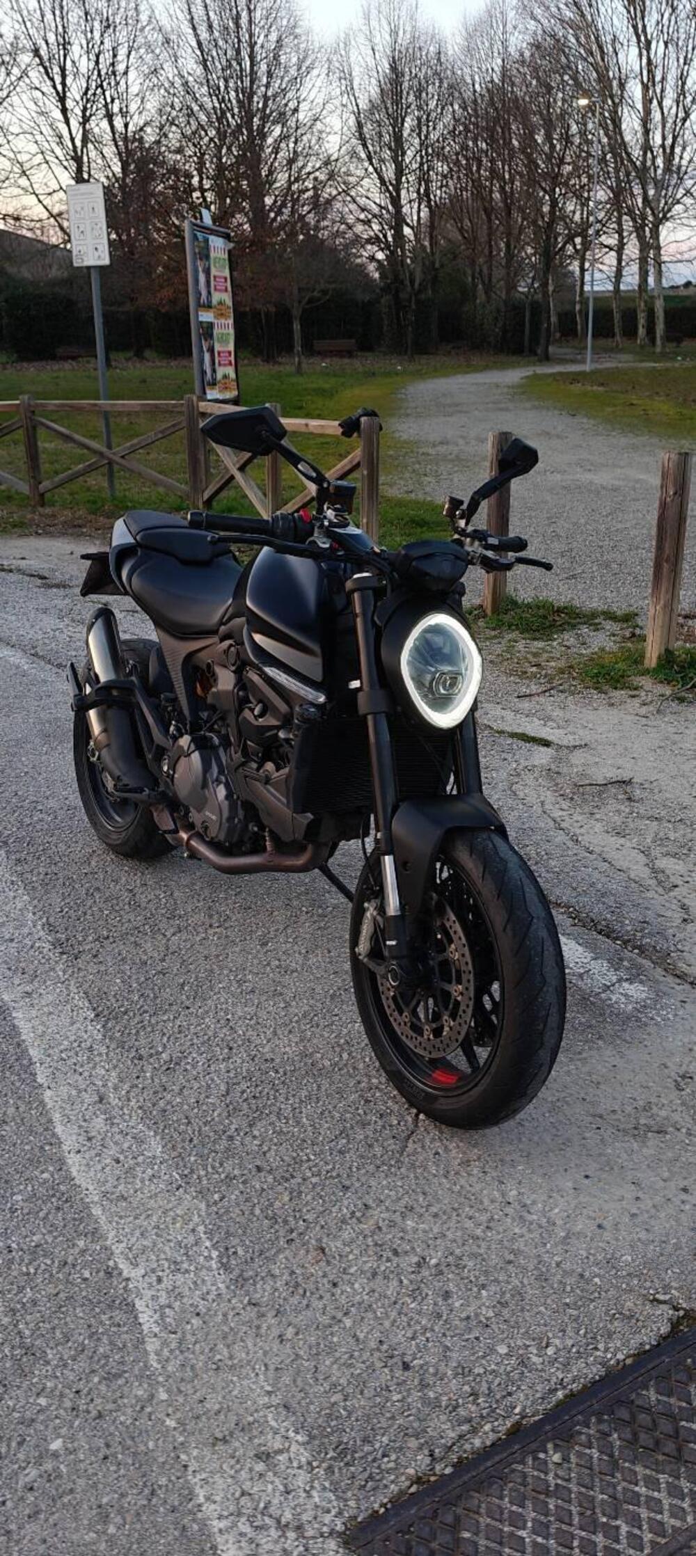 Ducati Monster 937 (2021 - 25) (19)