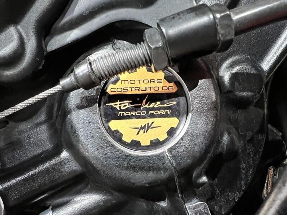 MV Agusta F3 800 Rosso (2021 - 23) (4)